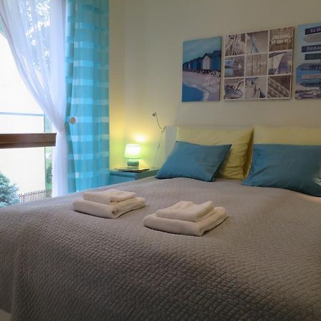 Sea Life Apartment Rewal Bagian luar foto